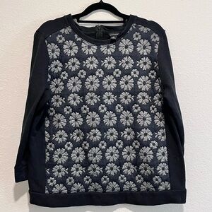 Ann Taylor Black Sweatshirt with Gray Floral Print Size Large